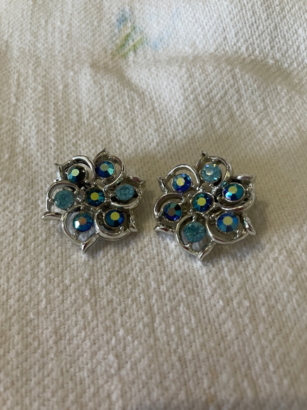 Silver Floral Blue Crystal  Earrings - Women Jewelry vintage clip ons